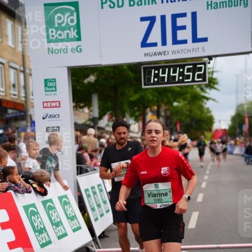 20.09.2026 - PSD Bank Halbmarathon LAZAROV Photography http://msf.ph/oto/10506506 20.09.2026 11:44:52 Ziel 1081, 1083, 1771, 2558, 3319, 3506 meine-sportfotos.de