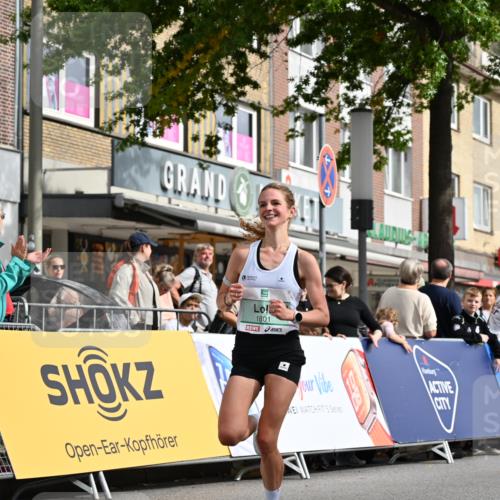 20.09.2026 - PSD Bank Halbmarathon J. Mangold http://msf.ph/oto/10506507 20.09.2026 11:24:46 Ziel 1780, 1801 meine-sportfotos.de