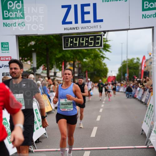 20.09.2026 - PSD Bank Halbmarathon LAZAROV Photography http://msf.ph/oto/10506518 20.09.2026 11:44:53 Ziel 1081, 1083, 1771, 2558, 3319, 3506 meine-sportfotos.de