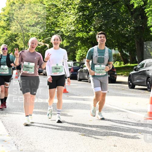 20.09.2026 - PSD Bank Halbmarathon Dr. Thomas Lammeyer http://msf.ph/oto/10506597 20.09.2026 11:03:30 Laufen 2381, 2098, 1061, 2672 meine-sportfotos.de
