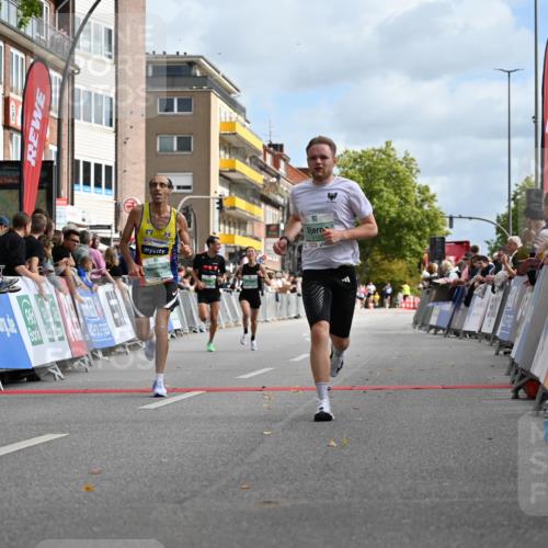 20.09.2026 - PSD Bank Halbmarathon J. Mangold http://msf.ph/oto/10506630 20.09.2026 11:25:46 Ziel 2377, 2388, 4133, 4277, 4729 meine-sportfotos.de