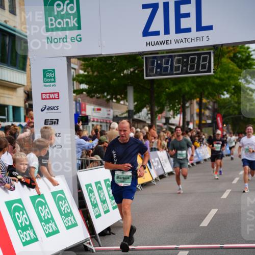 20.09.2026 - PSD Bank Halbmarathon LAZAROV Photography http://msf.ph/oto/10506655 20.09.2026 11:45:07 Ziel 1159, 1430, 1547, 2677, 3861, 4365, 4366 meine-sportfotos.de