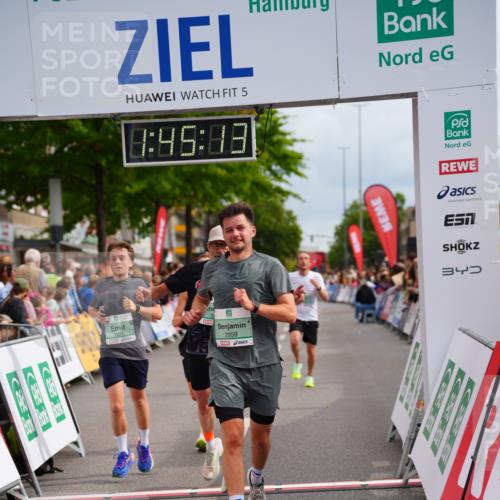 20.09.2026 - PSD Bank Halbmarathon LAZAROV Photography http://msf.ph/oto/10506719 20.09.2026 11:45:12 Ziel 1159, 1430, 2300, 2928, 2959, 3861, 3913, 3981 meine-sportfotos.de