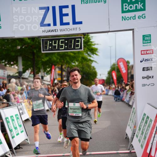 20.09.2026 - PSD Bank Halbmarathon LAZAROV Photography http://msf.ph/oto/10506724 20.09.2026 11:45:12 Ziel 1159, 1430, 2300, 2928, 2959, 3861, 3913, 3981 meine-sportfotos.de