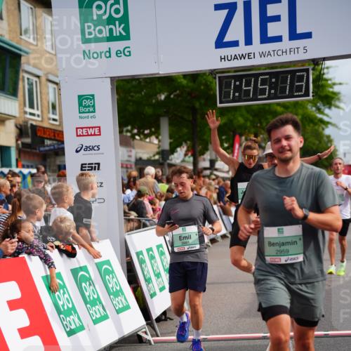20.09.2026 - PSD Bank Halbmarathon LAZAROV Photography http://msf.ph/oto/10506729 20.09.2026 11:45:13 Ziel 1159, 1430, 2300, 2928, 2959, 3861, 3913, 3981 meine-sportfotos.de