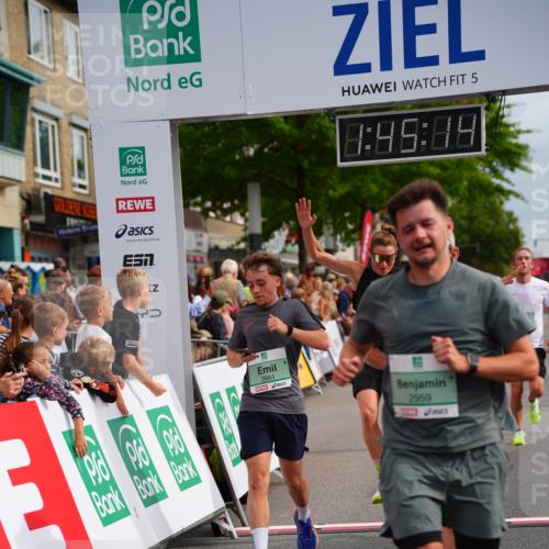 20.09.2026 - PSD Bank Halbmarathon LAZAROV Photography http://msf.ph/oto/10506739 20.09.2026 11:45:13 Ziel 1159, 1430, 2300, 2928, 2959, 3861, 3913, 3981 meine-sportfotos.de