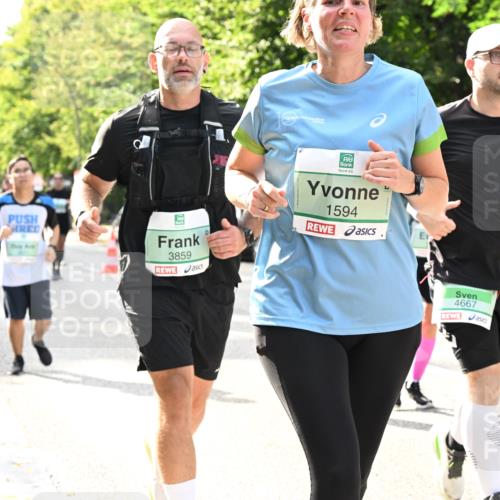 20.09.2026 - PSD Bank Halbmarathon Dr. Thomas Lammeyer http://msf.ph/oto/10506786 20.09.2026 11:03:43 Laufen 3859, 1594, 4667 meine-sportfotos.de