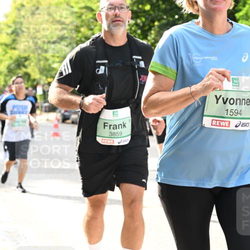 20.09.2026 - PSD Bank Halbmarathon Dr. Thomas Lammeyer http://msf.ph/oto/10506788 20.09.2026 11:03:43 Laufen 3859, 1594, 4667 meine-sportfotos.de