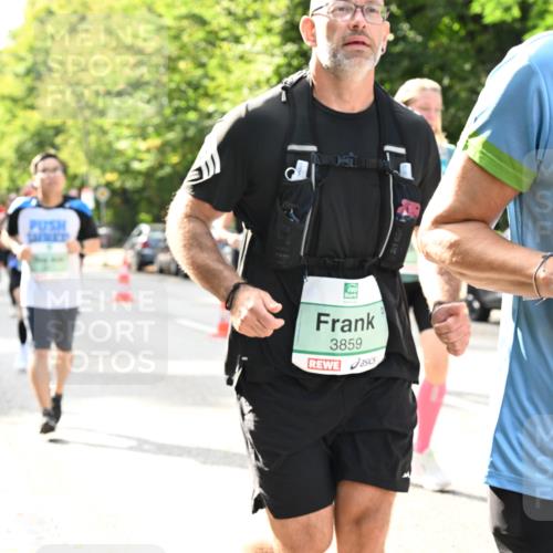 20.09.2026 - PSD Bank Halbmarathon Dr. Thomas Lammeyer http://msf.ph/oto/10506795 20.09.2026 11:03:43 Laufen 3859, 15 meine-sportfotos.de