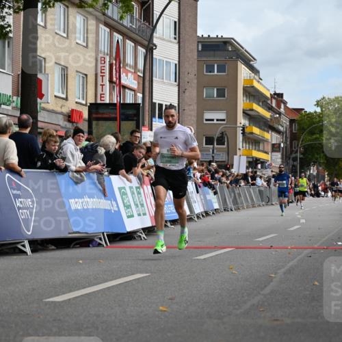 20.09.2026 - PSD Bank Halbmarathon J. Mangold http://msf.ph/oto/10506803 20.09.2026 11:26:34 Ziel 1950, 3886, 3998, 4396 meine-sportfotos.de
