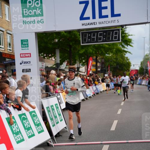 20.09.2026 - PSD Bank Halbmarathon LAZAROV Photography http://msf.ph/oto/10506807 20.09.2026 11:45:18 Ziel 1168, 1374, 1430, 2300, 2928, 2959, 3913, 3981 meine-sportfotos.de