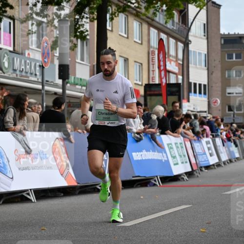 20.09.2026 - PSD Bank Halbmarathon J. Mangold http://msf.ph/oto/10506830 20.09.2026 11:26:35 Ziel 1950, 3886, 3998 meine-sportfotos.de