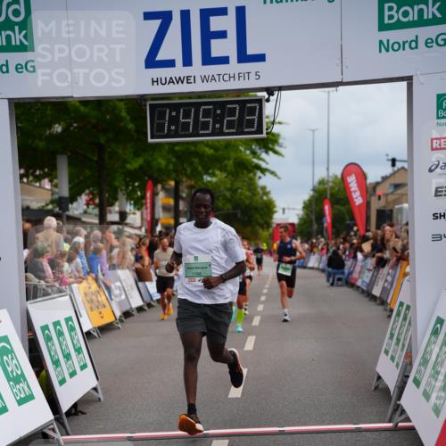 20.09.2026 - PSD Bank Halbmarathon LAZAROV Photography http://msf.ph/oto/10506831 20.09.2026 11:45:22 Ziel 1168, 1374, 2928, 3865, 4744, 4745 meine-sportfotos.de