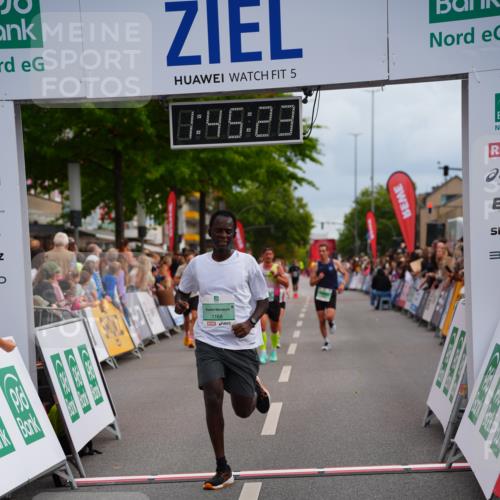 20.09.2026 - PSD Bank Halbmarathon LAZAROV Photography http://msf.ph/oto/10506840 20.09.2026 11:45:22 Ziel 1168, 1374, 2928, 3865, 4744, 4745 meine-sportfotos.de
