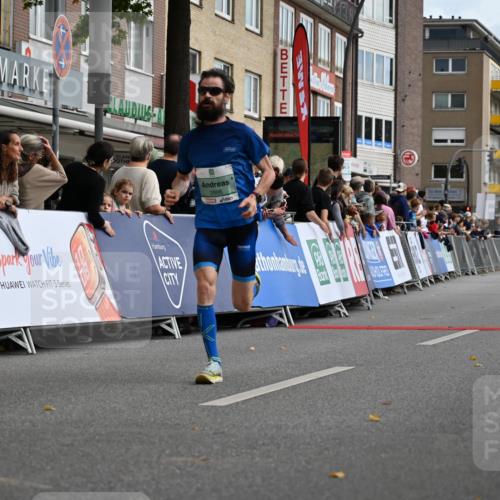20.09.2026 - PSD Bank Halbmarathon J. Mangold http://msf.ph/oto/10506843 20.09.2026 11:26:40 Ziel 1287, 2292, 3886, 3998, 4056 meine-sportfotos.de