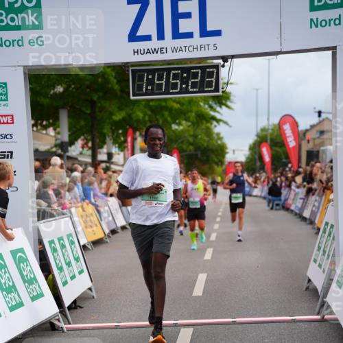 20.09.2026 - PSD Bank Halbmarathon LAZAROV Photography http://msf.ph/oto/10506852 20.09.2026 11:45:23 Ziel 1168, 1374, 2928, 3496, 3865, 3955, 4744, 4745 meine-sportfotos.de