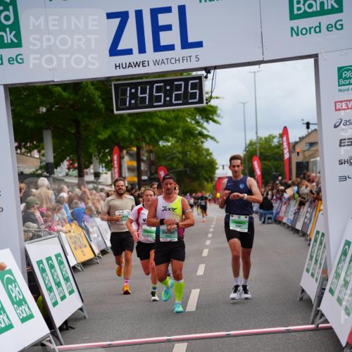 20.09.2026 - PSD Bank Halbmarathon LAZAROV Photography http://msf.ph/oto/10506866 20.09.2026 11:45:25 Ziel 1168, 1374, 1972, 2386, 3496, 3865, 3955, 4744, 4745 meine-sportfotos.de