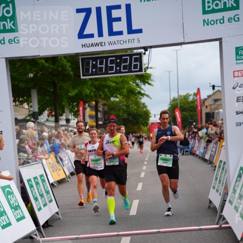 20.09.2026 - PSD Bank Halbmarathon LAZAROV Photography http://msf.ph/oto/10506878 20.09.2026 11:45:25 Ziel 1168, 1374, 1972, 2386, 3496, 3865, 3955, 4744, 4745 meine-sportfotos.de