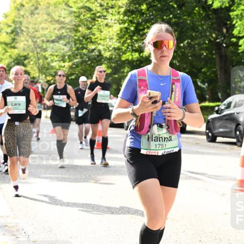 20.09.2026 - PSD Bank Halbmarathon Dr. Thomas Lammeyer http://msf.ph/oto/10506885 20.09.2026 11:03:48 Laufen 2402, 1751 meine-sportfotos.de
