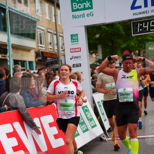 20.09.2026 - PSD Bank Halbmarathon LAZAROV Photography http://msf.ph/oto/10506921 20.09.2026 11:45:27 Ziel 1168, 1972, 2386, 3496, 3865, 3955, 4744, 4745 meine-sportfotos.de