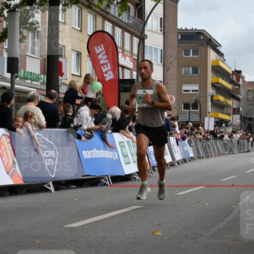 20.09.2026 - PSD Bank Halbmarathon J. Mangold http://msf.ph/oto/10506947 20.09.2026 11:27:00 Ziel 1574, 3870, 4553 meine-sportfotos.de