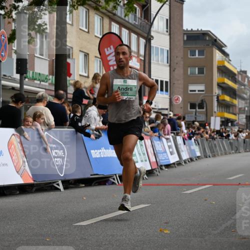 20.09.2026 - PSD Bank Halbmarathon J. Mangold http://msf.ph/oto/10506952 20.09.2026 11:27:00 Ziel 1574, 3870, 4553 meine-sportfotos.de