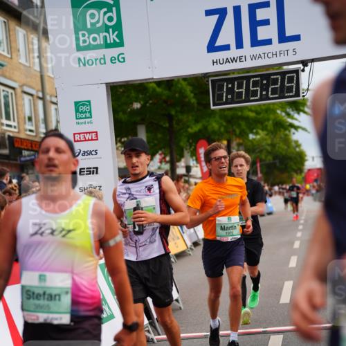 20.09.2026 - PSD Bank Halbmarathon LAZAROV Photography http://msf.ph/oto/10506970 20.09.2026 11:45:29 Ziel 1168, 1972, 2386, 3496, 3865, 3955, 4744, 4745 meine-sportfotos.de