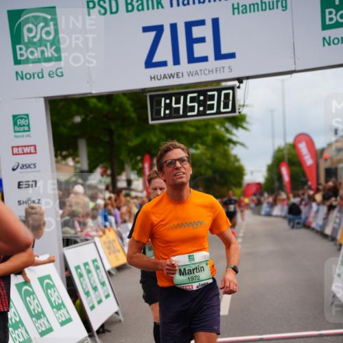 20.09.2026 - PSD Bank Halbmarathon LAZAROV Photography http://msf.ph/oto/10506981 20.09.2026 11:45:30 Ziel 1168, 1972, 2386, 3496, 3865, 3955, 4744, 4745 meine-sportfotos.de