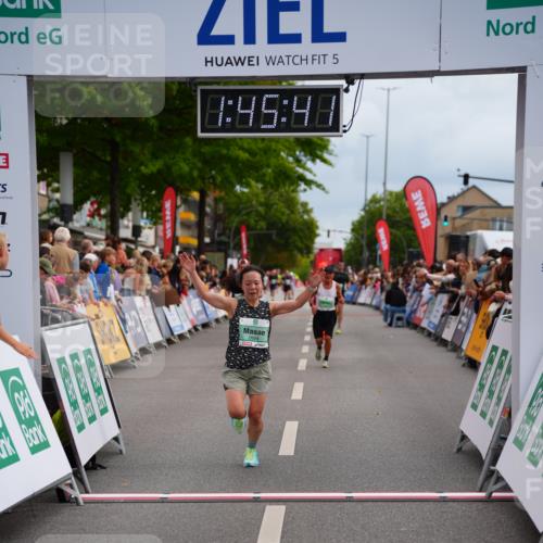 20.09.2026 - PSD Bank Halbmarathon LAZAROV Photography http://msf.ph/oto/10507074 20.09.2026 11:45:40 Ziel 2694, 4534, 4625 meine-sportfotos.de