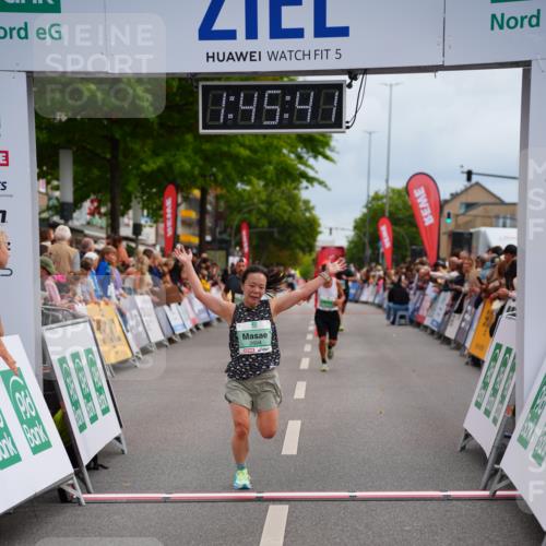 20.09.2026 - PSD Bank Halbmarathon LAZAROV Photography http://msf.ph/oto/10507101 20.09.2026 11:45:41 Ziel 2694, 3755, 4534, 4625 meine-sportfotos.de