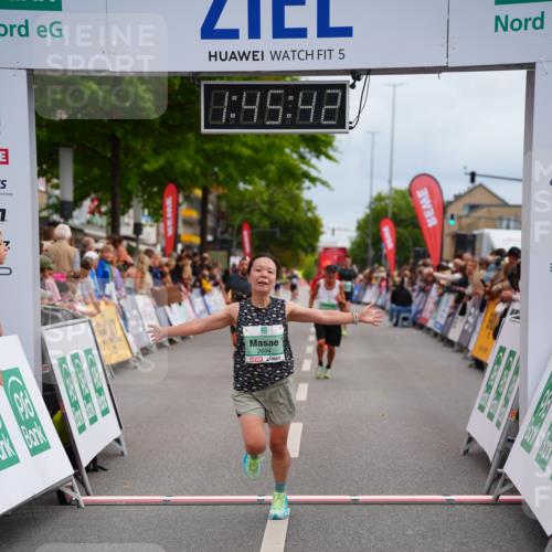 20.09.2026 - PSD Bank Halbmarathon LAZAROV Photography http://msf.ph/oto/10507123 20.09.2026 11:45:41 Ziel 2694, 3755, 4534, 4625 meine-sportfotos.de