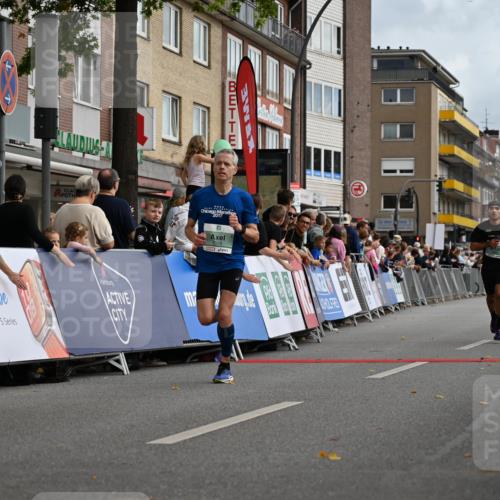 20.09.2026 - PSD Bank Halbmarathon J. Mangold http://msf.ph/oto/10507129 20.09.2026 11:27:22 Ziel 1078, 2096, 2880, 4100, 4496, 4648 meine-sportfotos.de
