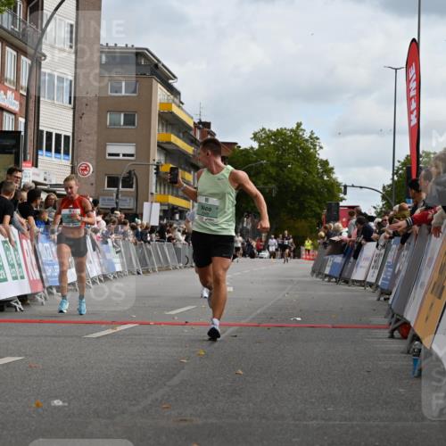 20.09.2026 - PSD Bank Halbmarathon J. Mangold http://msf.ph/oto/10507185 20.09.2026 11:27:36 Ziel 2544, 3189, 3348 meine-sportfotos.de