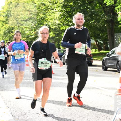 20.09.2026 - PSD Bank Halbmarathon Dr. Thomas Lammeyer http://msf.ph/oto/10507211 20.09.2026 11:04:00 Laufen 2430, 1934, 3906 meine-sportfotos.de