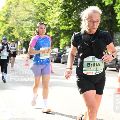 20.09.2026 - PSD Bank Halbmarathon Dr. Thomas Lammeyer http://msf.ph/oto/10507240 20.09.2026 11:04:01 Laufen 2430, 1934 meine-sportfotos.de