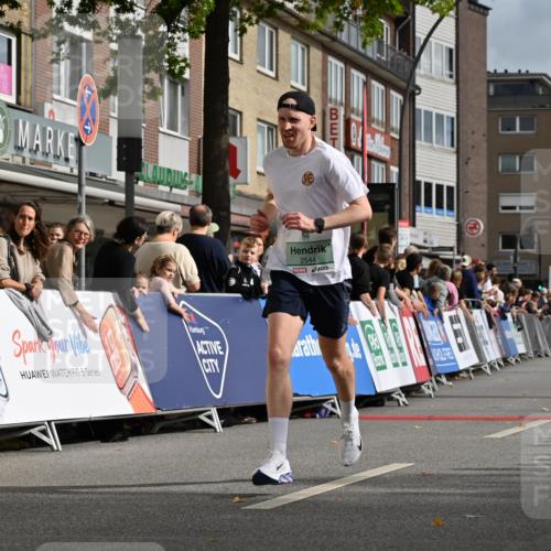 20.09.2026 - PSD Bank Halbmarathon J. Mangold http://msf.ph/oto/10507247 20.09.2026 11:27:41 Ziel 2544, 3189, 3348, 3431 meine-sportfotos.de