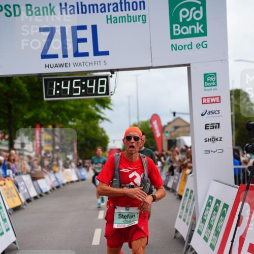 20.09.2026 - PSD Bank Halbmarathon LAZAROV Photography http://msf.ph/oto/10507259 20.09.2026 11:45:48 Ziel 2694, 2868, 3270, 3755, 4254, 4625 meine-sportfotos.de