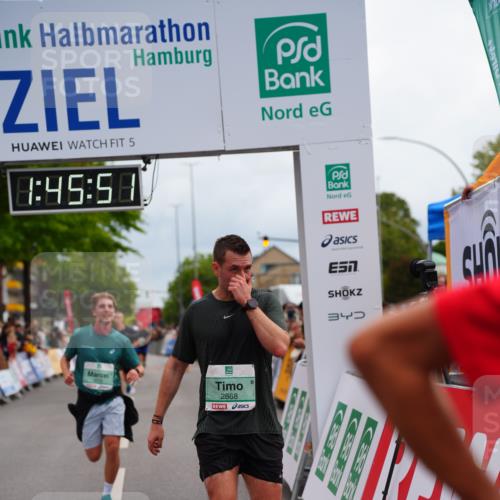 20.09.2026 - PSD Bank Halbmarathon LAZAROV Photography http://msf.ph/oto/10507288 20.09.2026 11:45:50 Ziel 2868, 3270, 3755, 4254, 4625 meine-sportfotos.de