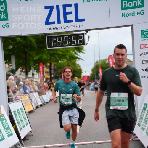 20.09.2026 - PSD Bank Halbmarathon LAZAROV Photography http://msf.ph/oto/10507295 20.09.2026 11:45:51 Ziel 2868, 3270, 3755, 4254, 4625 meine-sportfotos.de