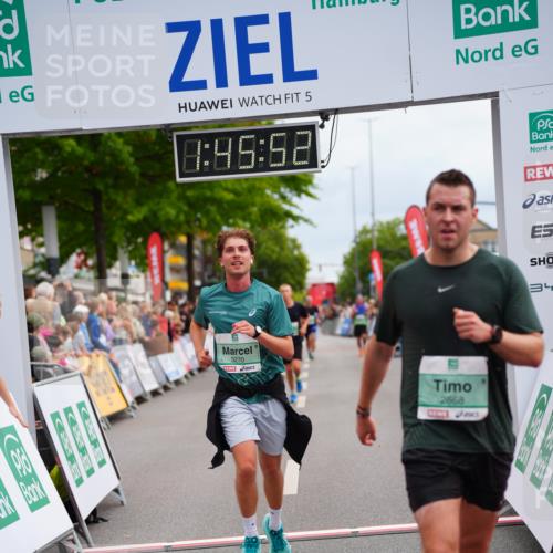 20.09.2026 - PSD Bank Halbmarathon LAZAROV Photography http://msf.ph/oto/10507302 20.09.2026 11:45:51 Ziel 2868, 3270, 3755, 4254, 4625 meine-sportfotos.de