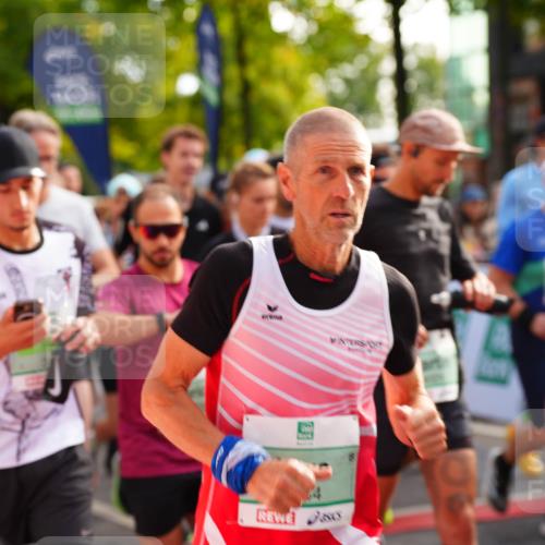 20.09.2026 - PSD Bank Halbmarathon LAZAROV Photography http://msf.ph/oto/10507321 20.09.2026 10:02:06 Laufen 37 meine-sportfotos.de