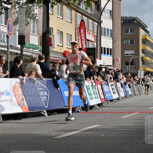 20.09.2026 - PSD Bank Halbmarathon J. Mangold http://msf.ph/oto/10507326 20.09.2026 11:27:48 Ziel 1606, 3431, 4462 meine-sportfotos.de