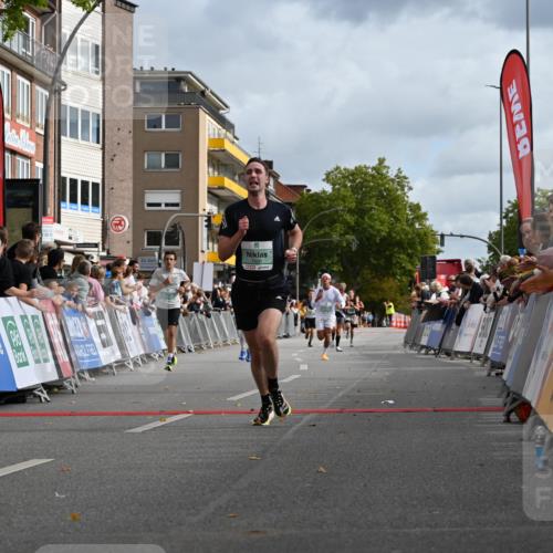 20.09.2026 - PSD Bank Halbmarathon J. Mangold http://msf.ph/oto/10507350 20.09.2026 11:27:52 Ziel 1399, 1606, 3068, 3431, 4462, 4795 meine-sportfotos.de
