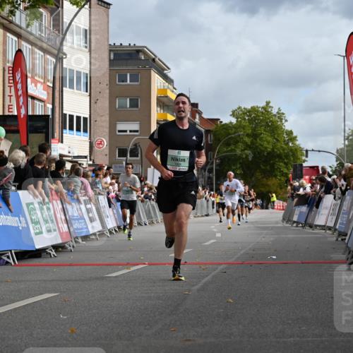 20.09.2026 - PSD Bank Halbmarathon J. Mangold http://msf.ph/oto/10507356 20.09.2026 11:27:52 Ziel 1399, 1606, 3068, 3431, 4462, 4795 meine-sportfotos.de