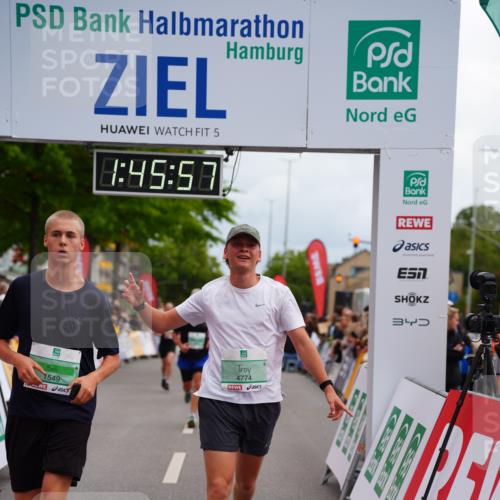 20.09.2026 - PSD Bank Halbmarathon LAZAROV Photography http://msf.ph/oto/10507360 20.09.2026 11:45:57 Ziel 1549, 2868, 3076, 3270, 4425, 4774 meine-sportfotos.de