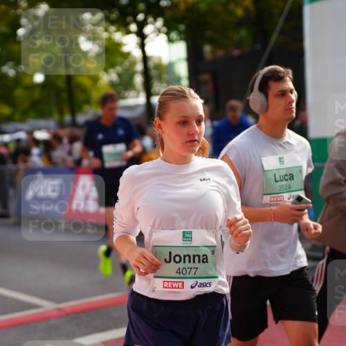 20.09.2026 - PSD Bank Halbmarathon LAZAROV Photography http://msf.ph/oto/10507379 20.09.2026 10:02:41 Laufen 4077, 2024 meine-sportfotos.de