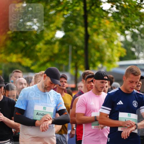 20.09.2026 - PSD Bank Halbmarathon LAZAROV Photography http://msf.ph/oto/10507426 20.09.2026 10:03:41 Laufen 2611, 78 meine-sportfotos.de