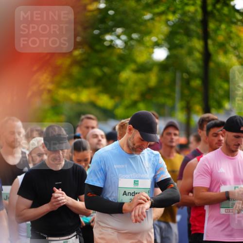 20.09.2026 - PSD Bank Halbmarathon LAZAROV Photography http://msf.ph/oto/10507431 20.09.2026 10:03:41 Laufen 2611, 2 meine-sportfotos.de