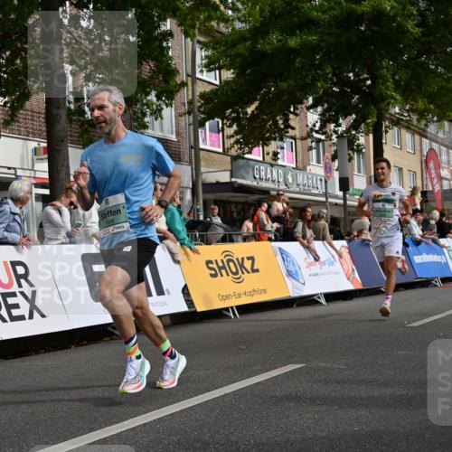 20.09.2026 - PSD Bank Halbmarathon J. Mangold http://msf.ph/oto/10507492 20.09.2026 11:28:08 Ziel 1096, 1679, 2484, 3207, 3362 meine-sportfotos.de