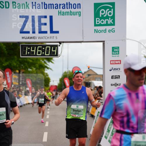 20.09.2026 - PSD Bank Halbmarathon LAZAROV Photography http://msf.ph/oto/10507494 20.09.2026 11:46:04 Ziel 1549, 2124, 3076, 4048, 4425, 4472, 4774 meine-sportfotos.de